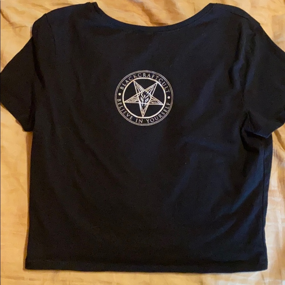 BlackCraft crop top - Picture 2 of 3